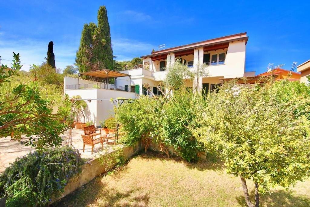 Villa Fatta Di Sogni พูลา ภายนอก รูปภาพ